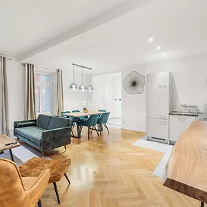  Apartament Chic Residences #suite 12