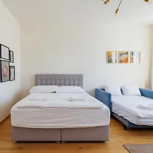  Apartament Near Hauptbahnhof - Kingsize Bed